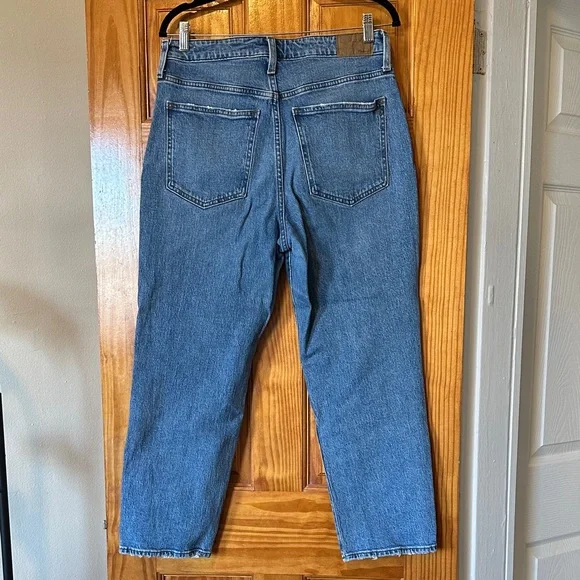 Women’s Madewell Jeans - Curvy Perfect Vintage Straight Jean - 31 Petite - Picture 2 of 4